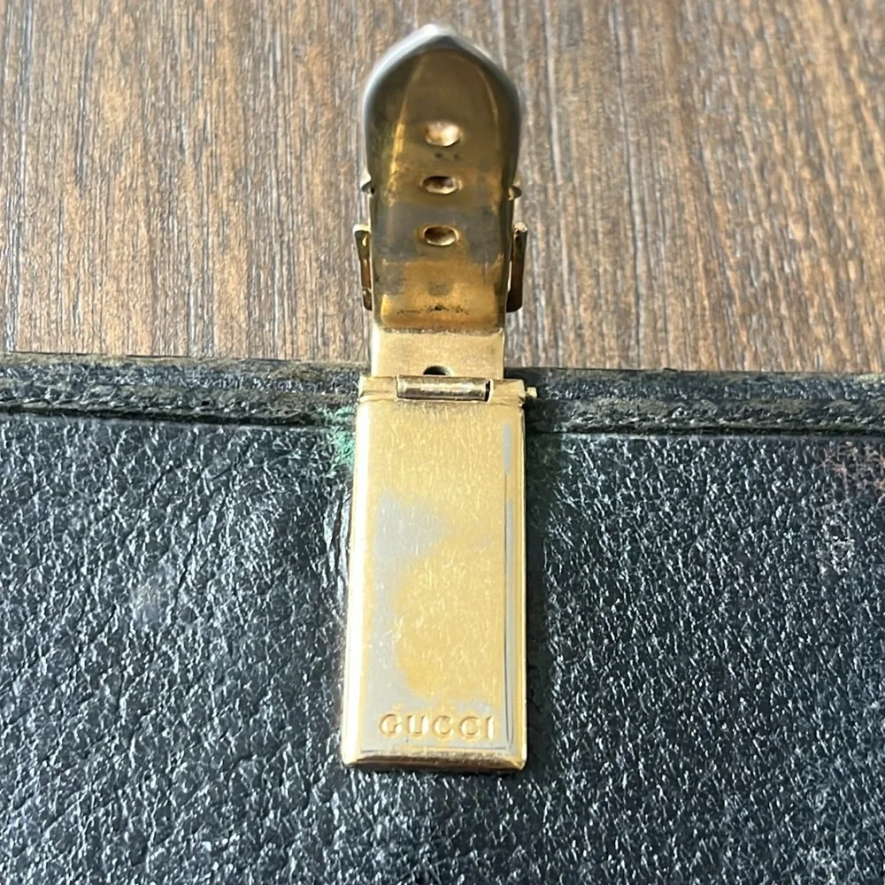 Gucci leather wallet